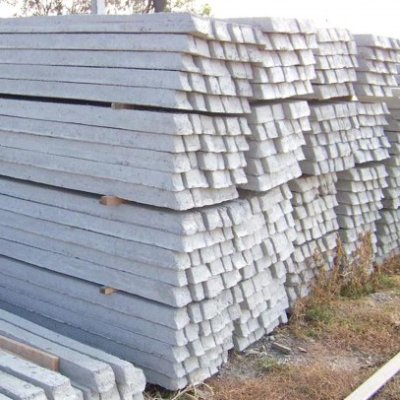 Doi zilieri de la Agro Pomicol, prinşi sub şpalieri